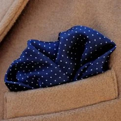 Tailor Toki Pochette De Costume Bleu Marine à Pois Blancs -Arkai Atlas Shop 11902bm