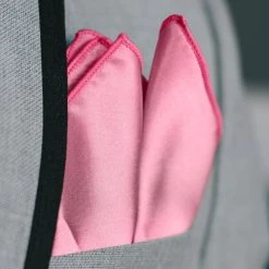 Trendhim Pochette De Costume Unie Rose Bonbon Brillant Avec Fin Liseré -Arkai Atlas Shop 12878bm