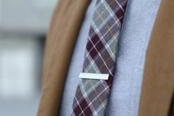 Warren Asher Pince à Cravate Argentée Courte Et Sobre -Arkai Atlas Shop 144 2