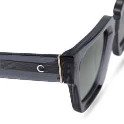 Otsu Occasus | Lunettes De Soleil Carrées Translucides à Verres Gris Polarisés -Arkai Atlas Shop 17 3 glasot