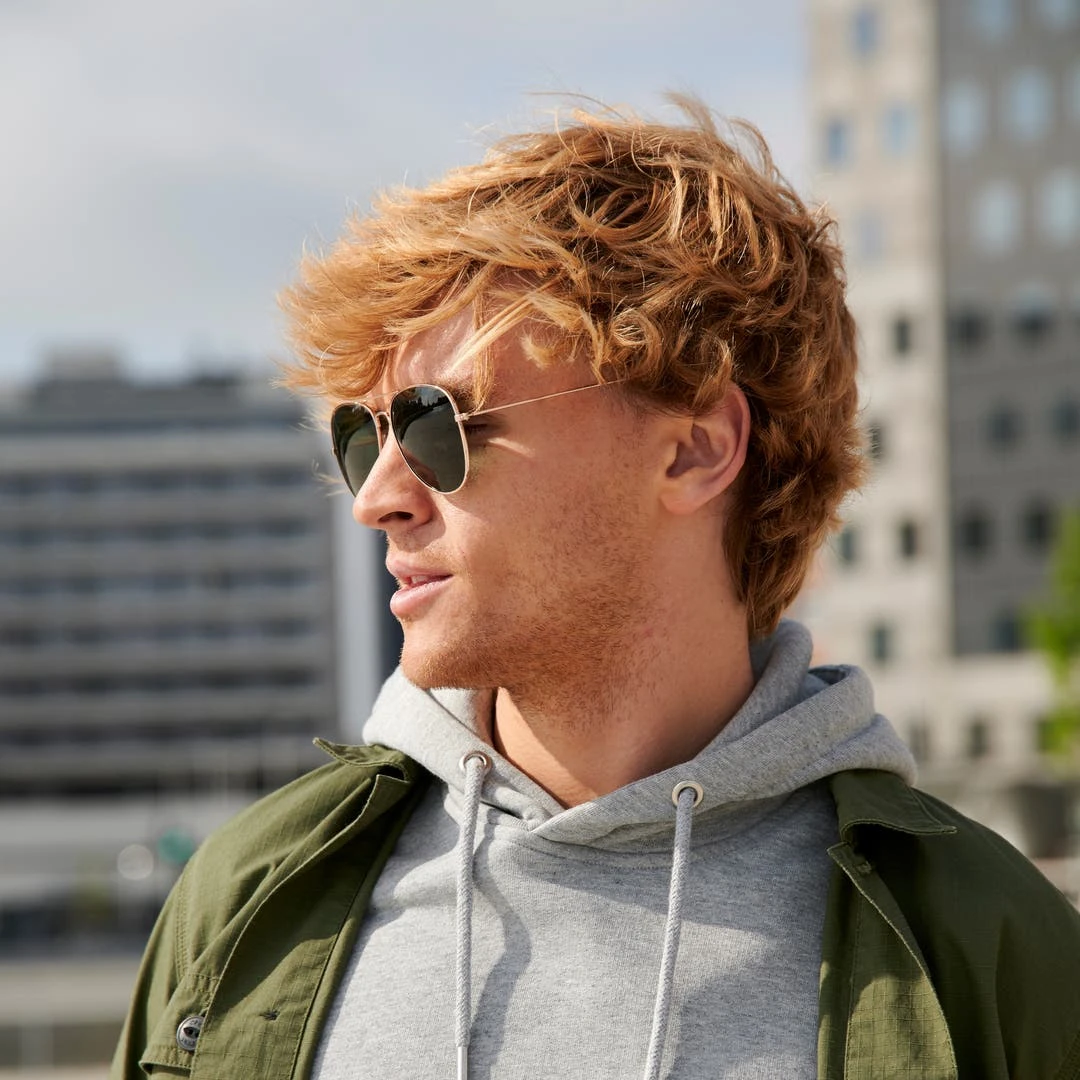 Waykins Lunettes De Soleil Warren Aviator à Monture Dorée 7 Waykins Lunettes De Soleil Warren Aviator à Monture Dorée – Image 5