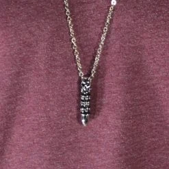 Fort Tempus Collier à Pendentif Cartouche Et Crânes -Arkai Atlas Shop 26 skulls pattern stainless steel necklace cropped2