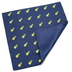 Trendhim Pochette De Costume Réversible Bleu Marine à Motifs D'ananas -Arkai Atlas Shop 3 5.44b7bb5ccc8d7768afc27e0cde5a2bb4