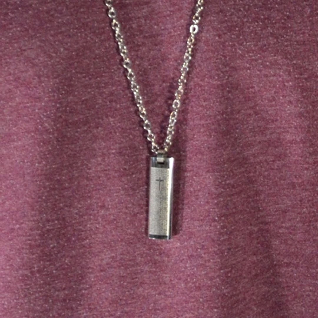 Fort Tempus Pendentif Lettres Et Crucifix 6 Fort Tempus Pendentif Lettres Et Crucifix – Image 4