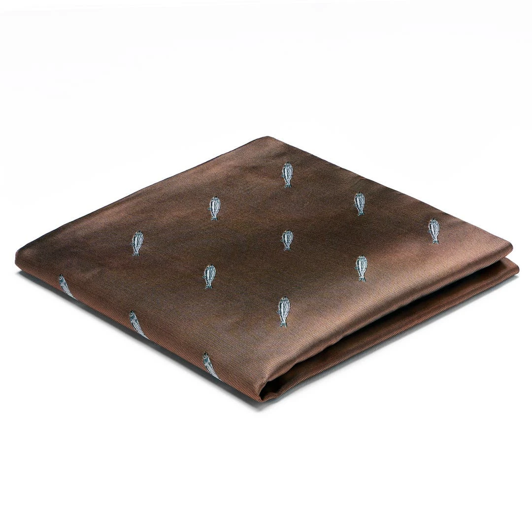 Trendhim Pochette De Costume Réversible Marron à Motifs De Poissons 3 Trendhim Pochette De Costume Réversible Marron à Motifs De Poissons