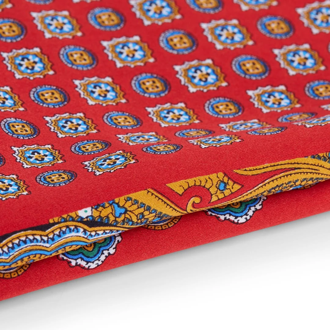 Tailor Toki Pochette De Costume Rouge à Patchwork Cachemire 4 Tailor Toki Pochette De Costume Rouge à Patchwork Cachemire – Image 2