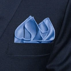 Trendhim Pochette De Costume Classique Bleu Ciel -Arkai Atlas Shop baby blue