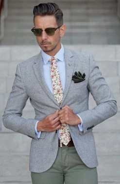 Bohemian Revolt Pochette De Costume En Laine Vert Foncé 11 Bohemian Revolt Pochette De Costume En Laine Vert Foncé -Arkai Atlas Shop billed 1 249