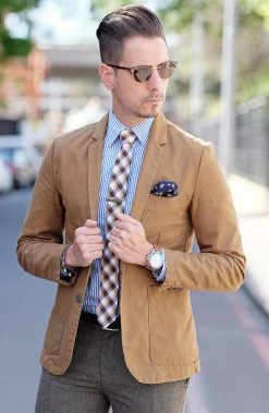 Warren Asher Pince à Cravate Courte Carré Kaki -Arkai Atlas Shop billed 1 45