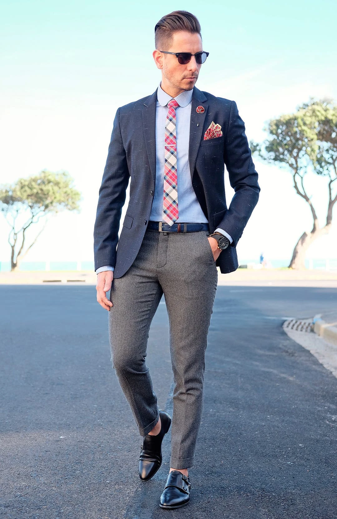 Tailor Toki Pochette De Costume En Soie Rouge Fantaisie 8 Tailor Toki Pochette De Costume En Soie Rouge Fantaisie – Image 6