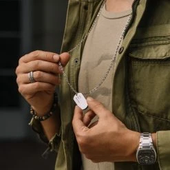 Lucleon Collier Avec Pendentif Plaque Militaire Classique -Arkai Atlas Shop dsc6157 h