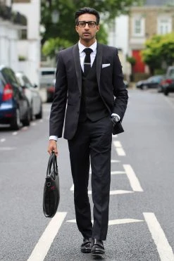 Tailor Toki Mouchoir De Poche En Coton Noir Et Blanc à Pois -Arkai Atlas Shop img 0376 5