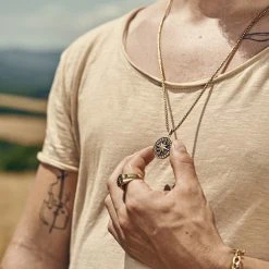 Arkai Atlas Shop -Arkai Atlas Shop rel atlas drop35 necklace4 tobias stelzner 1x1 2 25809
