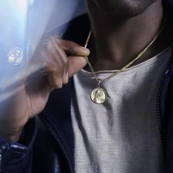Lucleon Sanctus | Collier En Métal Doré à L'effigie De La Vierge Marie -Arkai Atlas Shop rel coin 1x1 25162 3