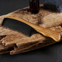 Collin Rowe Peigne à Poignée "Grip" -Arkai Atlas Shop rel megashoot beardcare 1 9999 bm