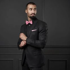 Trendhim Pochette De Costume Classique Rose Vif 10 Trendhim Pochette De Costume Classique Rose Vif -Arkai Atlas Shop rel megashoot bow ties 12588 1 2