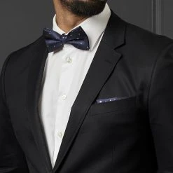 Tailor Toki Pochette De Costume Bleu Foncé -Arkai Atlas Shop rel megashoot bow ties 7414 1cu