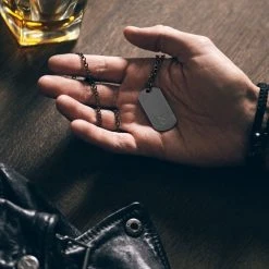 Lucleon Collier Zodiaque En Acier Gunmetal - Le Taureau 10 Lucleon Collier Zodiaque En Acier Gunmetal - Le Taureau -Arkai Atlas Shop rel zodiac 21933 1x1 2