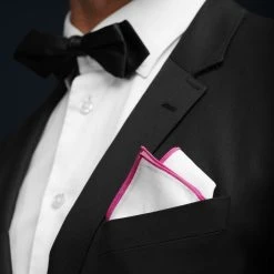 Trendhim Pochette De Costume Blanche à Bords Roses 9 Trendhim Pochette De Costume Blanche à Bords Roses -Arkai Atlas Shop ret megashoot pocket square 16675 2