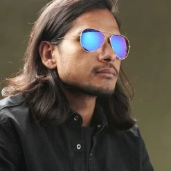 Paul Riley Lunettes De Soleil Aviateur à Montures Dorées Et Verres Irisés -Arkai Atlas Shop rst megashoot sunglas 17167 2