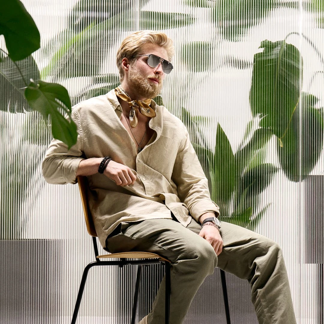 Arkai Occasus | Lunettes De Soleil à Verres Mi-sombres Polarisés Et Double Pont Noir Et Transparent 6 Arkai Occasus | Lunettes De Soleil à Verres Mi-sombres Polarisés Et Double Pont Noir Et Transparent – Image 4