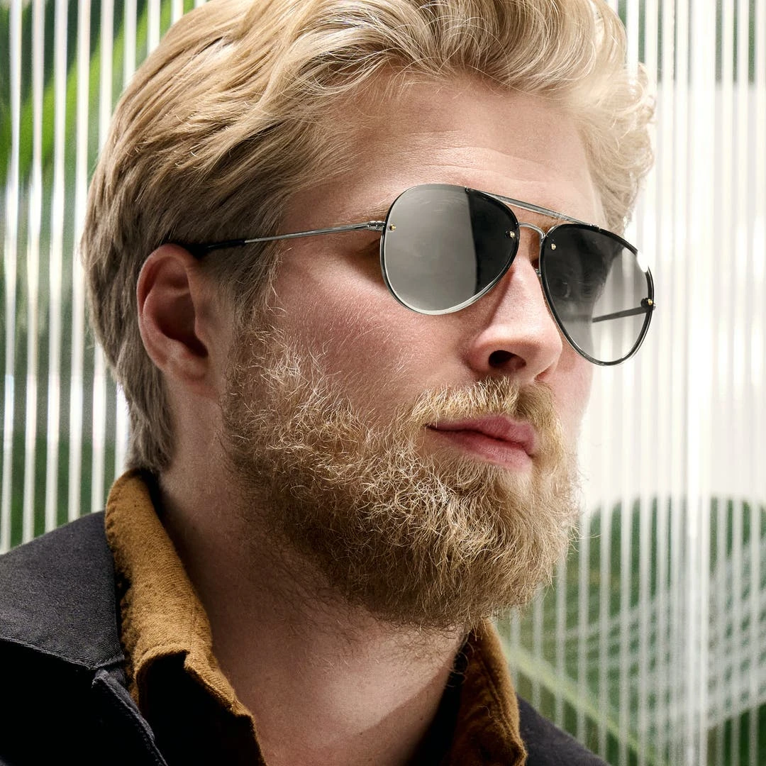 Lucleon Occasus | Lunettes De Soleil Aviator à Verres Noirs Dégradés 4 Lucleon Occasus | Lunettes De Soleil Aviator à Verres Noirs Dégradés – Image 2