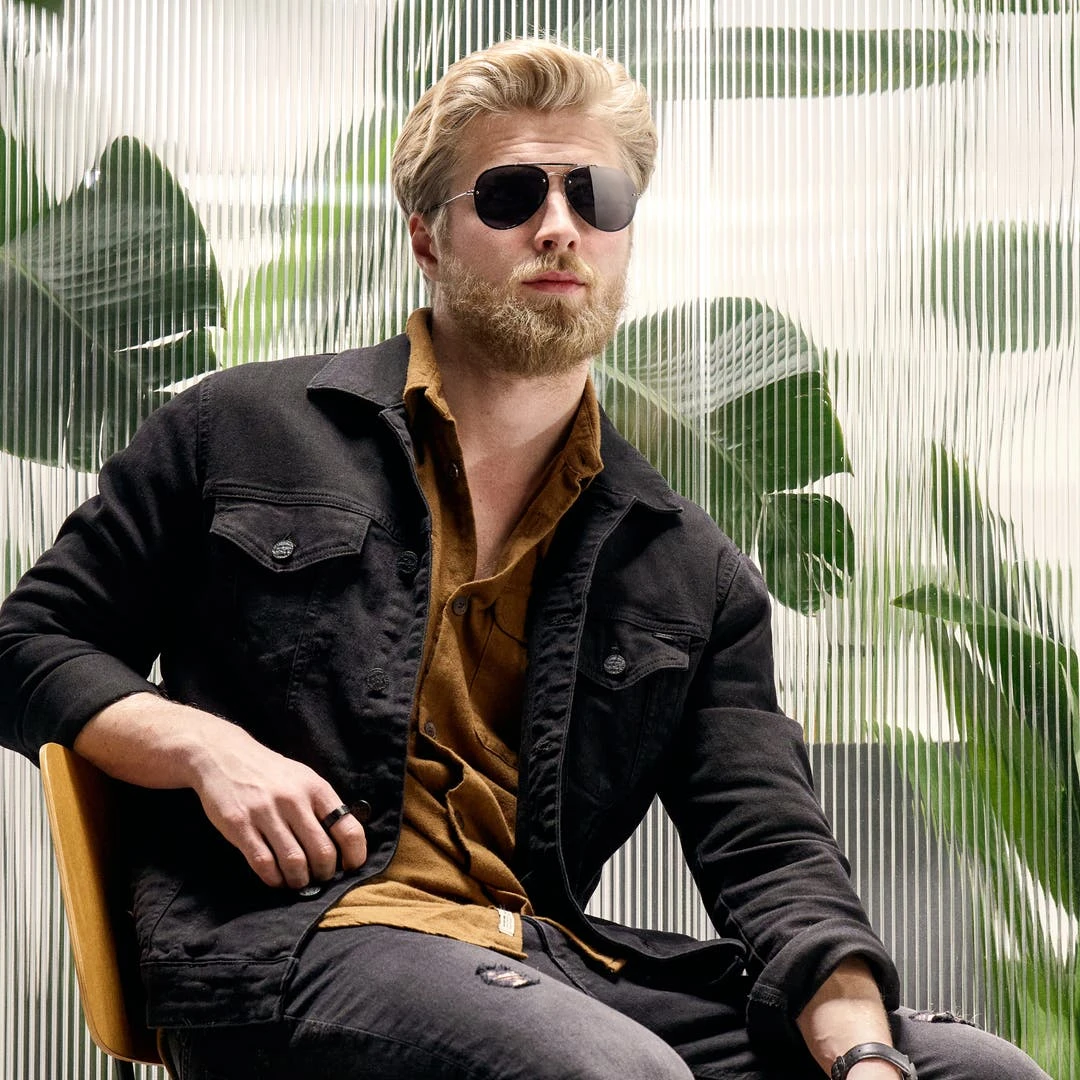 Lucleon Occasus | Lunettes De Soleil Aviator à Verres Noirs Dégradés 7 Lucleon Occasus | Lunettes De Soleil Aviator à Verres Noirs Dégradés – Image 5