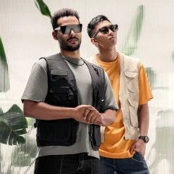 Otsu Occasus | Lunettes De Soleil Carrées Rétro à Verres Noirs Polarisés -Arkai Atlas Shop rst spring 23 otsu sunglasses square blackblack 1b