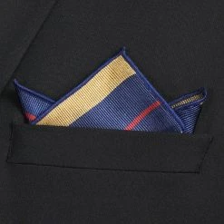 Trendhim Pochette De Costume En Soie à Rayures Bleu Marine, Or Et Rouge 11 Trendhim Pochette De Costume En Soie à Rayures Bleu Marine, Or Et Rouge -Arkai Atlas Shop ste megashoot pocketsqaure 15637 8 bm