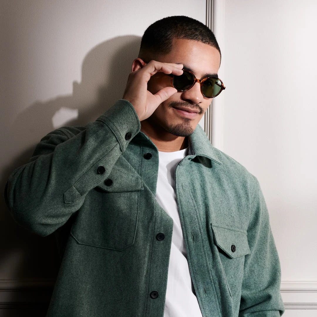 Waykins Lunettes De Soleil à Motif écaille Walford Thea à Verres Polarisés Verts 6 Waykins Lunettes De Soleil à Motif écaille Walford Thea à Verres Polarisés Verts – Image 4